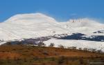 Nieve y Almendros. Mulhacen y Alcazaba