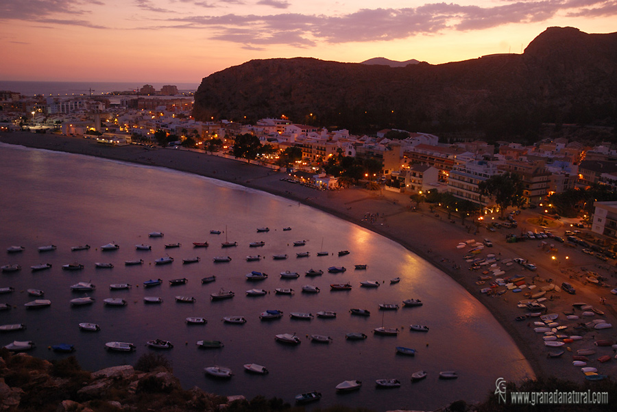 Calahonda al atardecer (Motril)