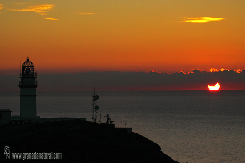 Eclipse de sol desde el faro de Sacratif