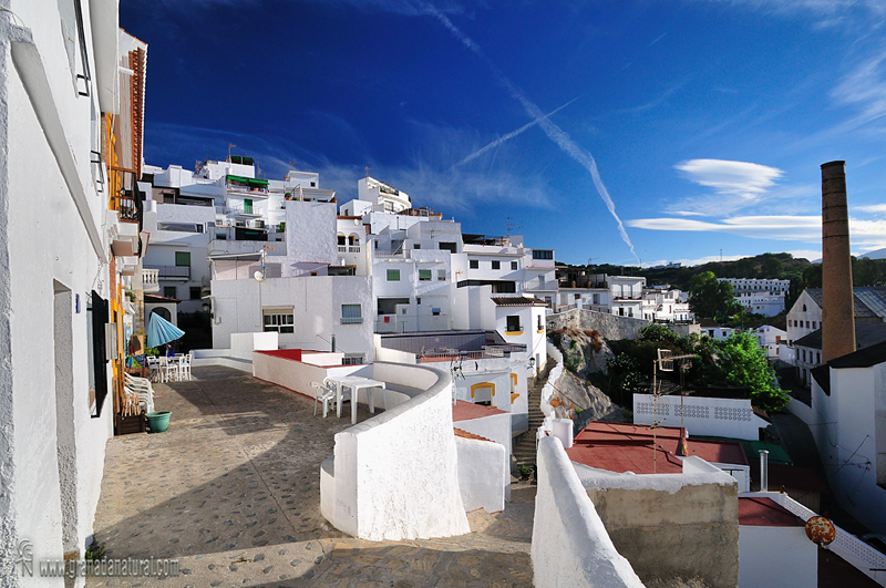 La Caleta de Salobreña y la Torre de la Azucarera. Pueblos de Granada