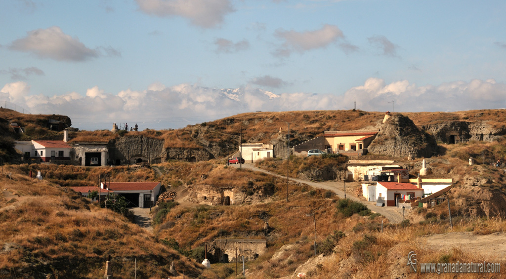 Casas cueva en Villanueva de las Torres